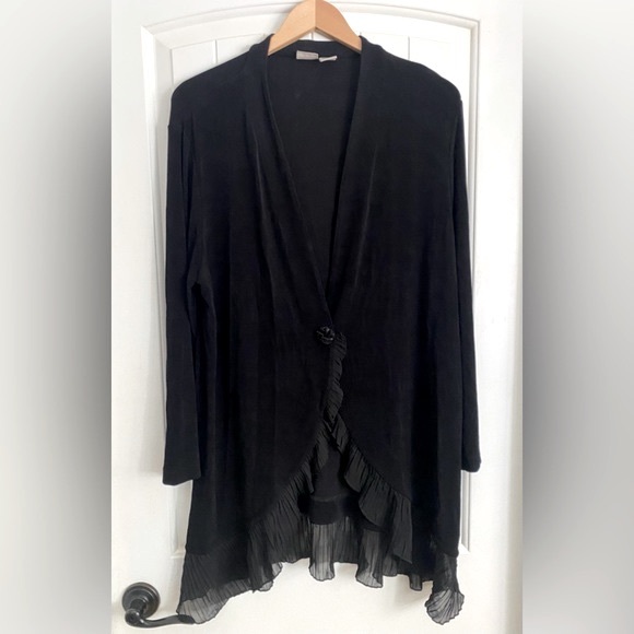 Chicos Black Travelers Classic Ruffle-Trim Jacket Size 3 Single Button Cardigan - Picture 3 of 8